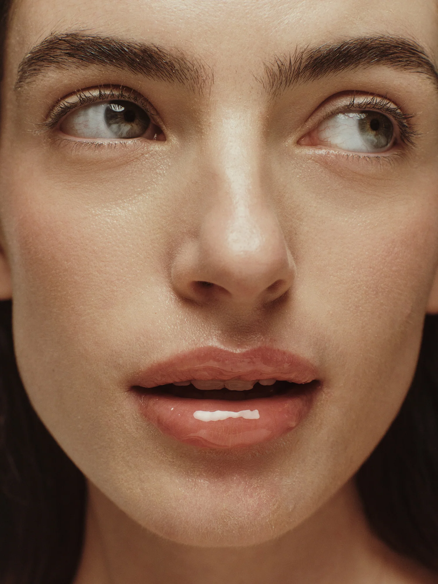 Lipid Lip Hydrating Glossy Oil - Image 3
